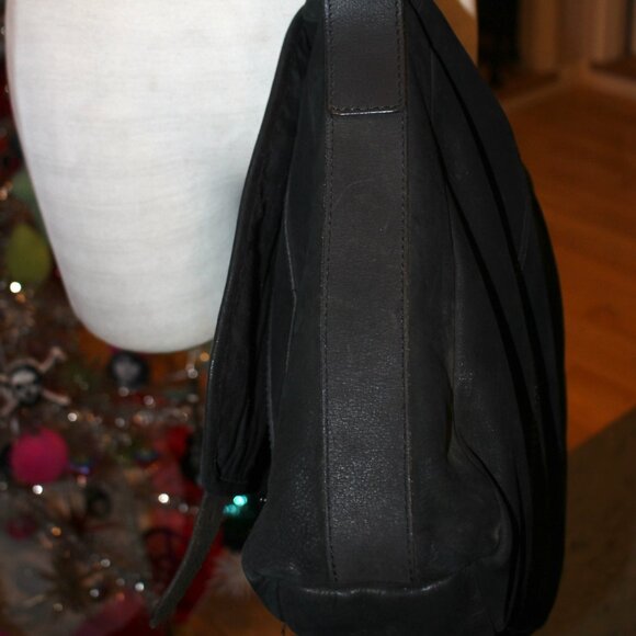 AllSaints Thorpe Messenger Bag Black Suede & Leather XL Orig $499 Excellent - Picture 10 of 13